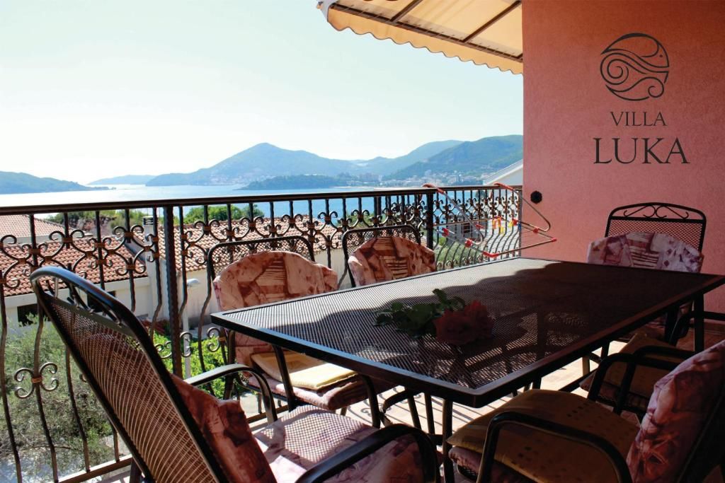 Апартаменты Apartments Villa Luka Свети-Стефан