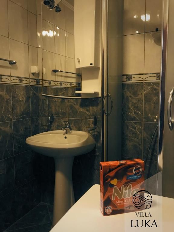 Апартаменты Apartments Villa Luka Свети-Стефан