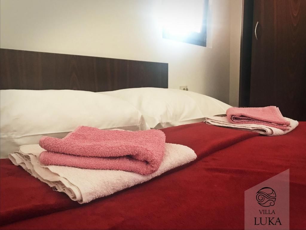 Апартаменты Apartments Villa Luka Свети-Стефан