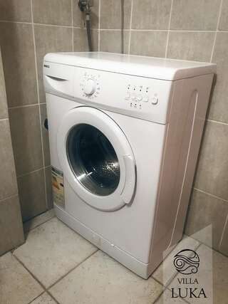 Апартаменты Apartments Villa Luka Свети-Стефан Апартаменты с 1 спальней, террасой и видом на море (для 4 взрослых)-10