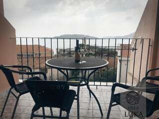 Апартаменты Apartments Villa Luka Свети-Стефан Апартаменты с 2 спальнями, террасой и видом на море (для 4 взрослых)-16